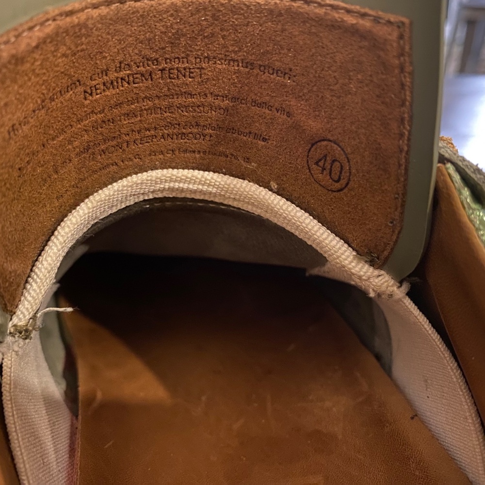Esseutesse Suede Fringe Sneakers olive green grey - Picture 6 of 7